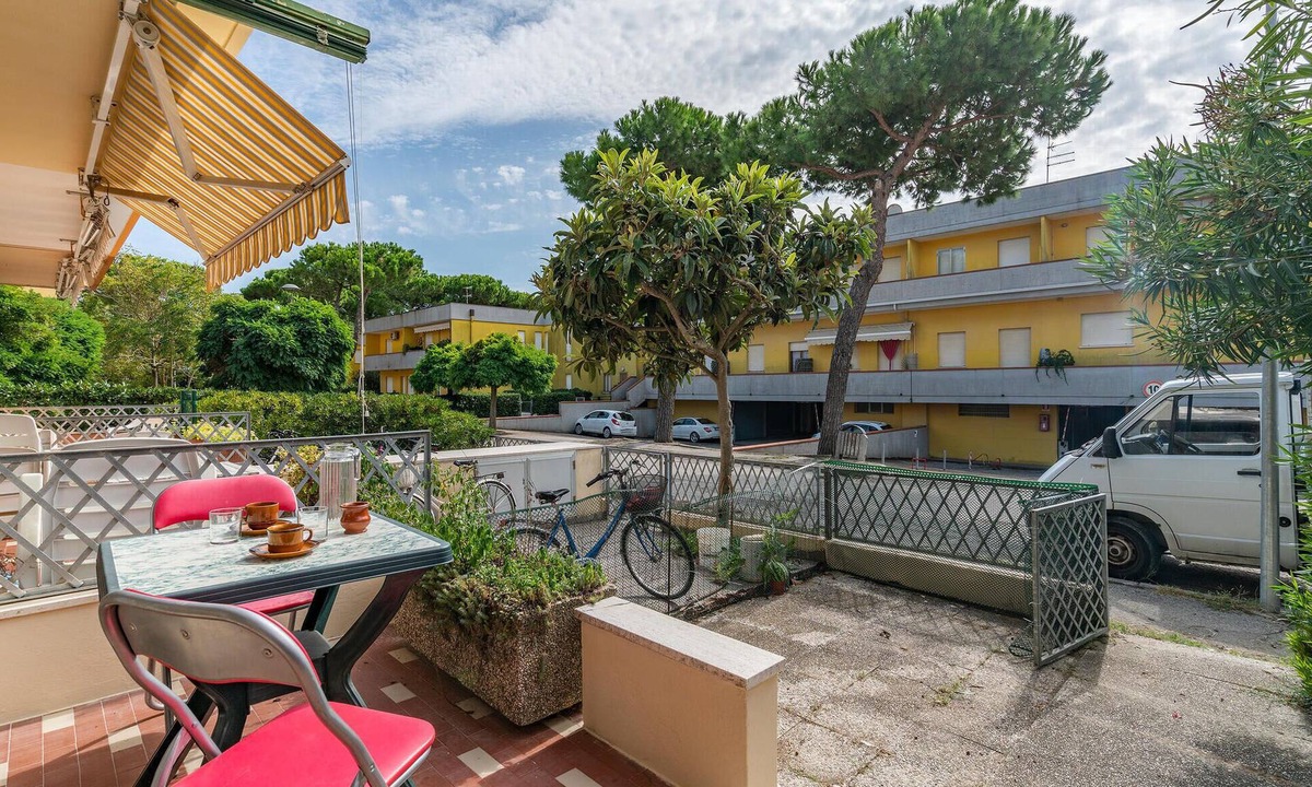Rosolina Mare House | 2 bedroom nice home in Rosolina Mare RO
