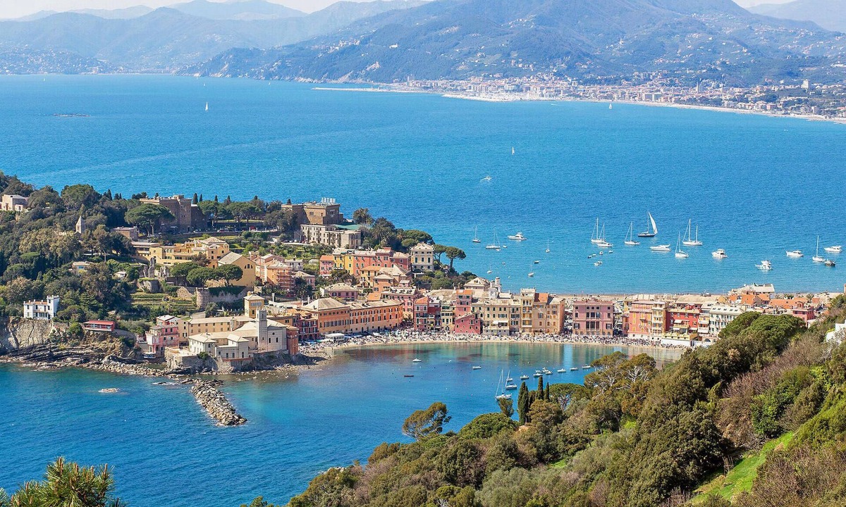 Torza House | 3 bedroom accommodation in Torza
