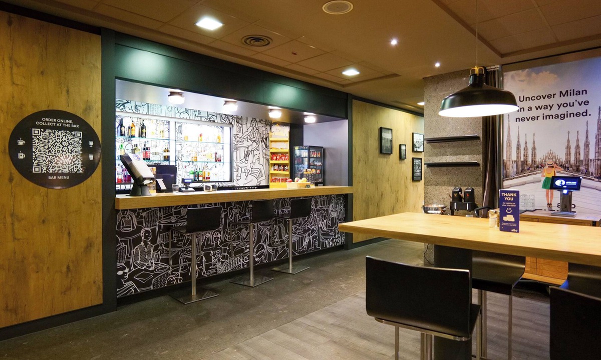 Zona Ca' Granda Hotel | a&o Hostel Milano Ca Granda