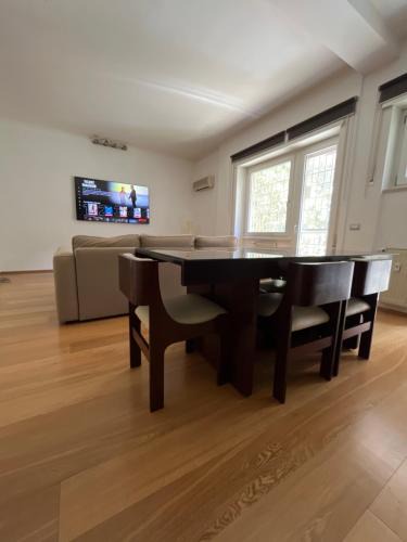 Cinecitta Apartment | Acquedotto the house