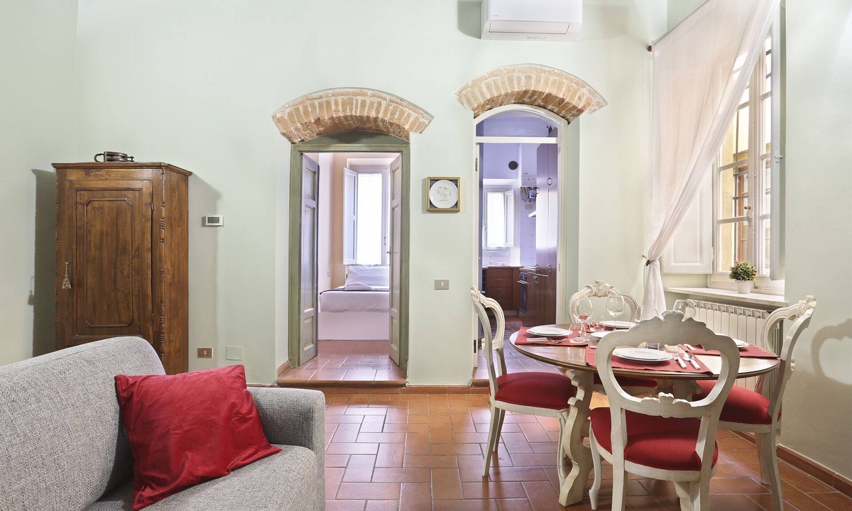 San Niccolo Apartment | Across The River