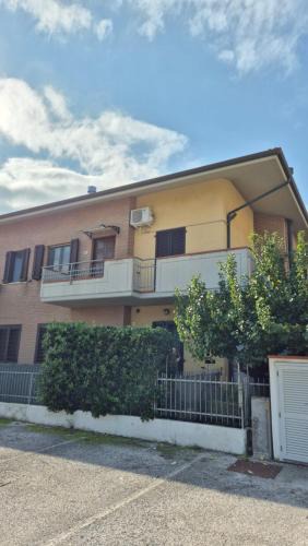 Montemarciano House | Affittacamere Sapore di Sale