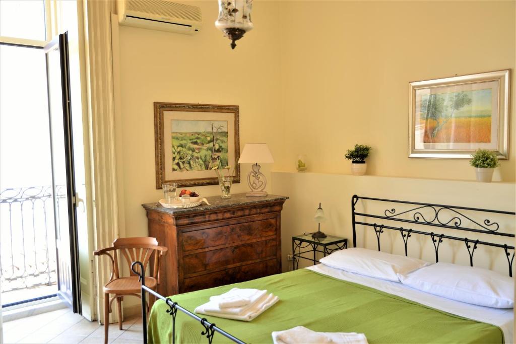 Catania City Centre Apartment | Al Teatro Massimo Suites