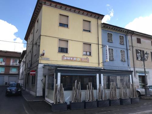 Cortemaggiore Hotel | Albergo centrale
