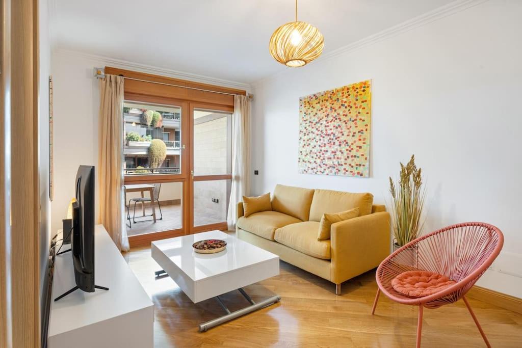 Torrino Apartment | Amsterdam Suite Design + Posto auto