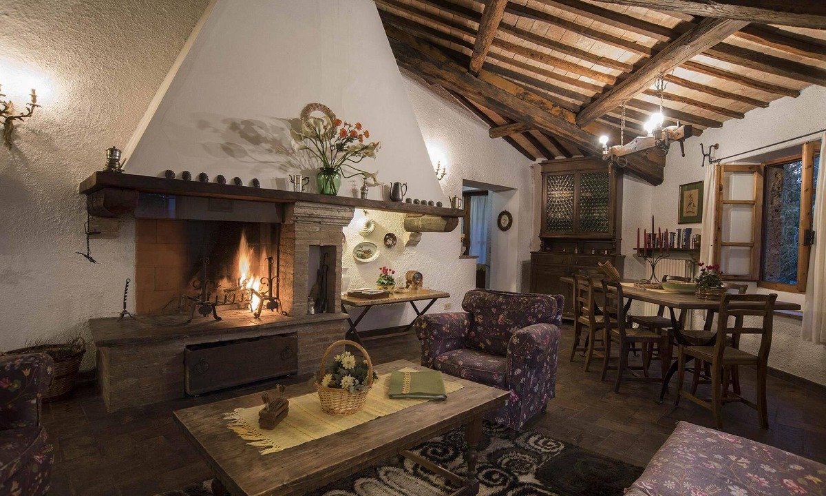 Proceno Other | Ancient splendour, accommodation with swimming pool in a castle