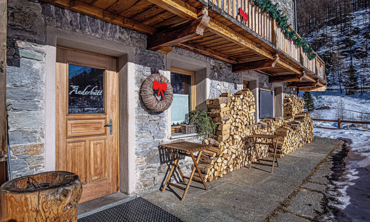 Gressoney-la-Trinite Bed & Breakfast | Anderbätt Camere e Cucina