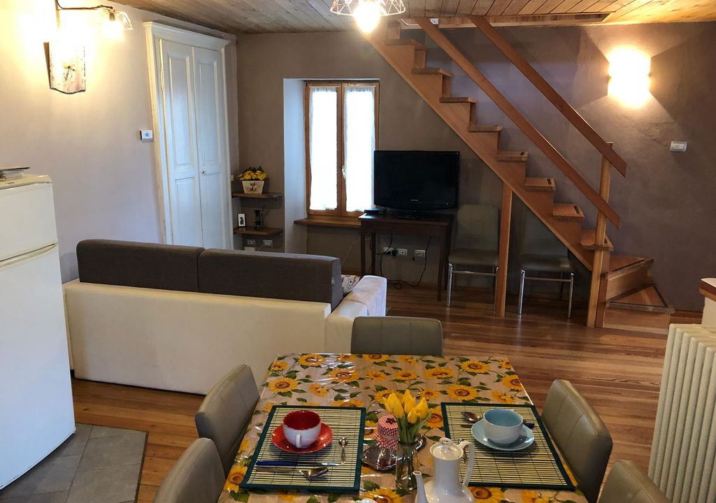 Bracchio House | Andrea house on 3 floors 5 minutes driving from Mergozzo