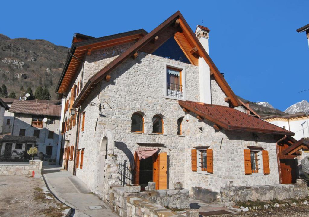 Barcis Apartment | Apartment Albergo Diffuso - Cjasa Ustin-2 by Interhome