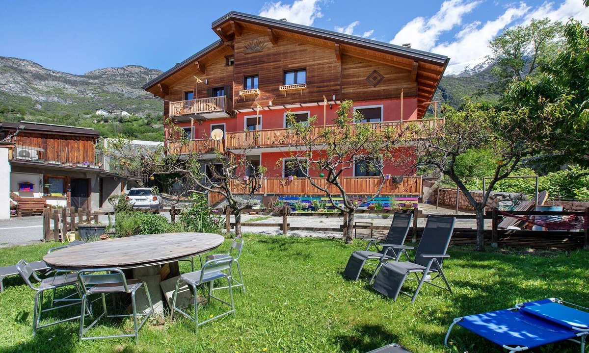 Chatillon Apartment | Apartment "Casa Michod - Nonno Marcel" with Mountain View in Chatillon