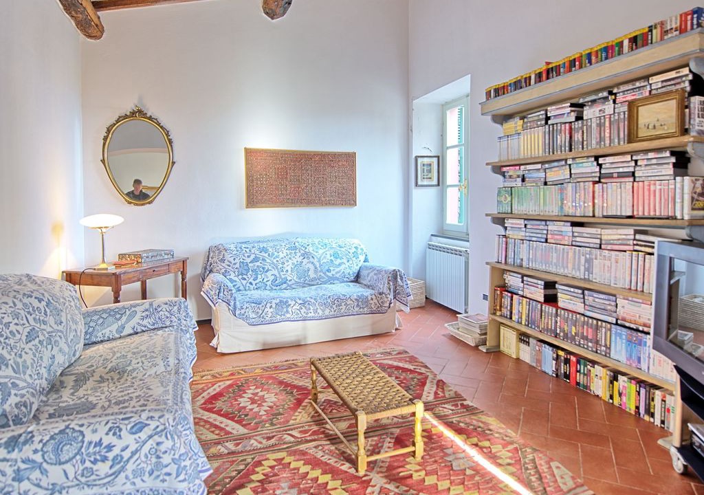 Montemarcello Apartment | Apartment in Monte Marcello with 3 bedrooms sleeps 6