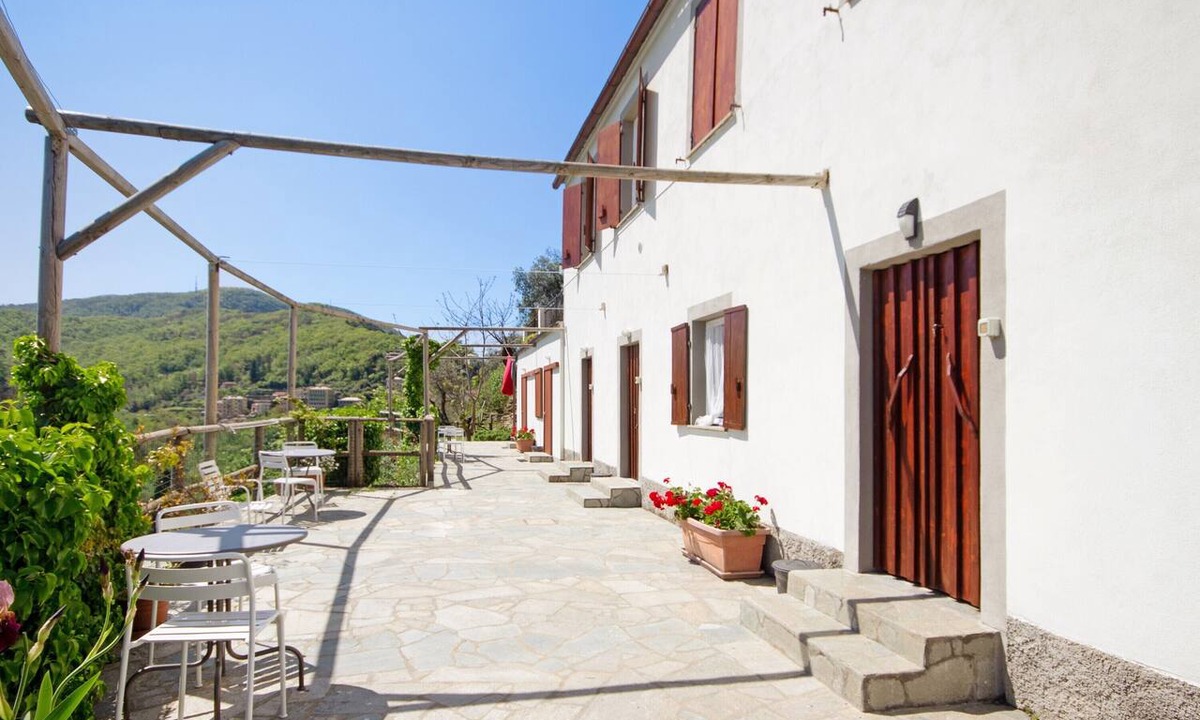 Ruta Apartment | Apartment 'Monolocale Fattorialmare Viola' with Sea View, Shared Terrace & Wi-Fi