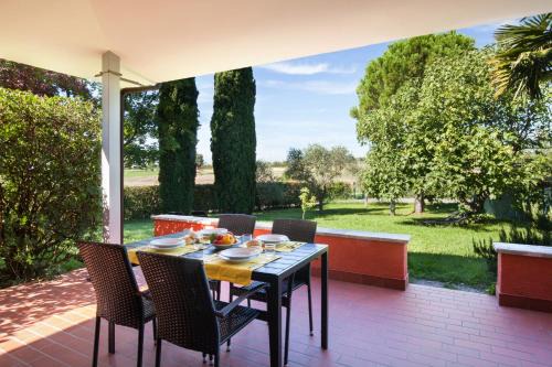 Calmasino Apartment | Apartment Noon