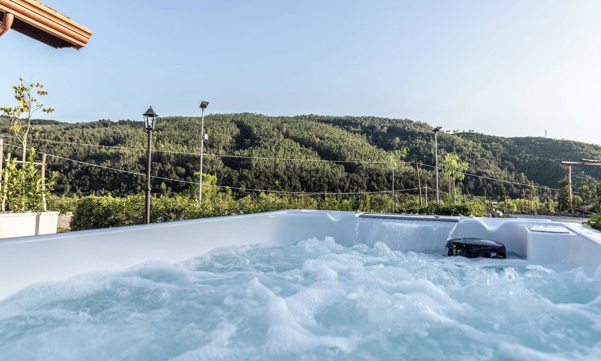 Perito House | Appartamento con Idromassaggio immerso nel verde