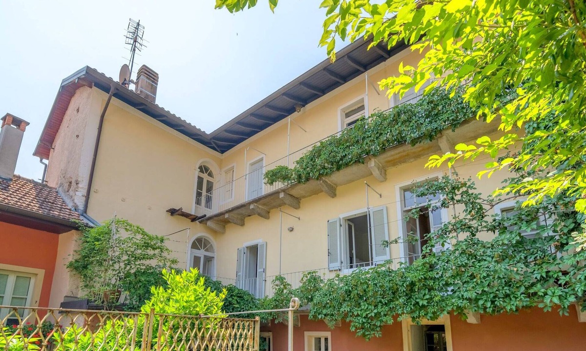 Cannero Riviera Apartment | Appartamento in centro storico a Cannero Riviera