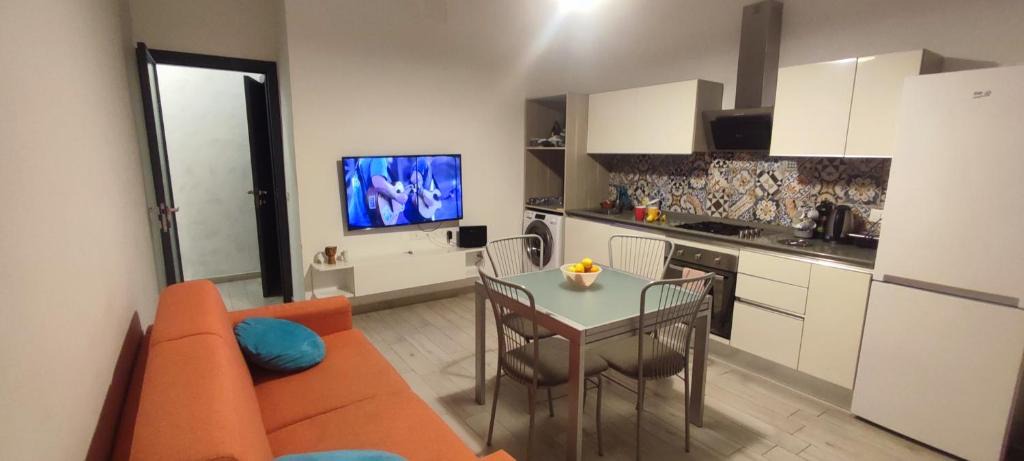 Falconara Marittima Apartment | Appartamento Fronte Mare a Falconara Marittima AN