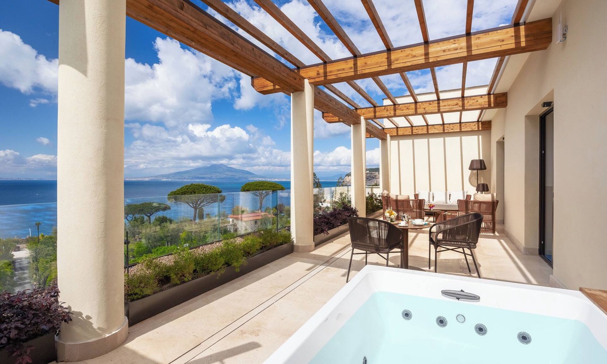 Sorrento City Centre Hotel | Ara Maris Hotel & Spa