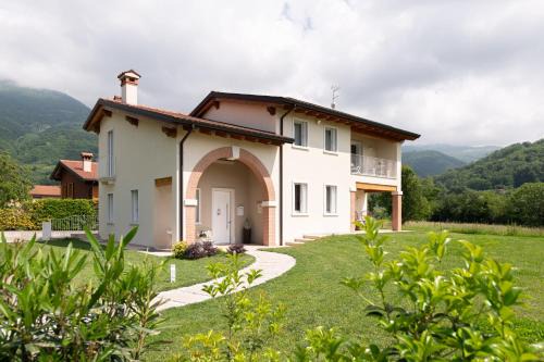 Calvene Bed & Breakfast | B&B Casa Pralunghi