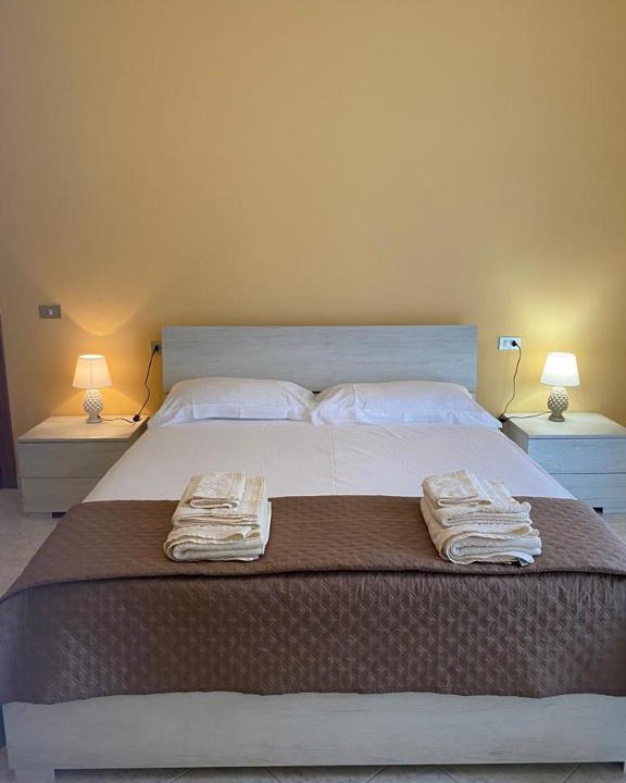 Fondi Bed & Breakfast | B&B Mirò