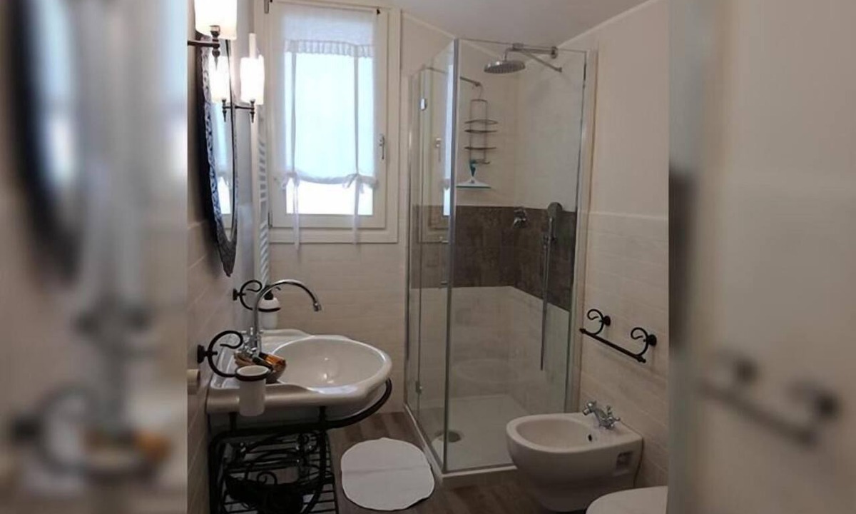 Massa Castello House | B&B Nadine