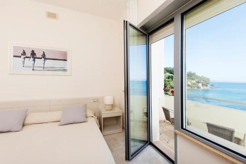 Porto Santo Stefano Hotel | Baia D'Argento