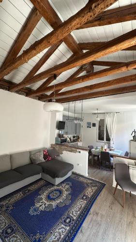 Servola-Chiarbola-Valmaura-Borgo San Sergio House | BeB Trieste al Massimo casa indipendente con giardino privato e posto macchina gratuito