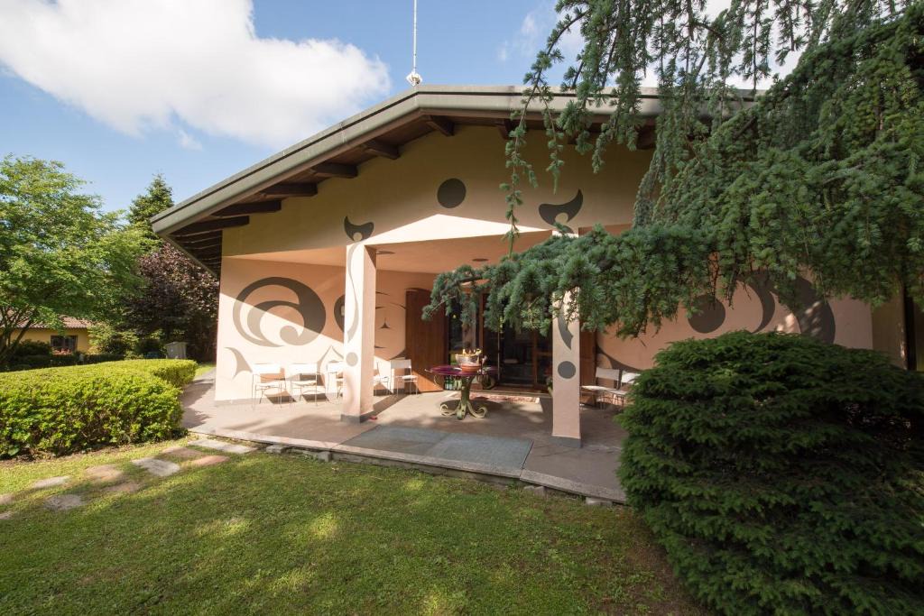 Carimate Bed & Breakfast | Bed & Breakfast Viadelgolf41