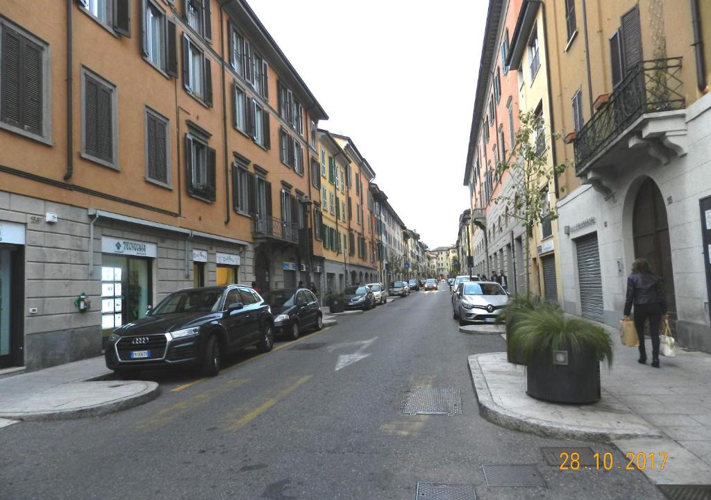 Borgo San Leonardo Apartment | Bergamo Centro