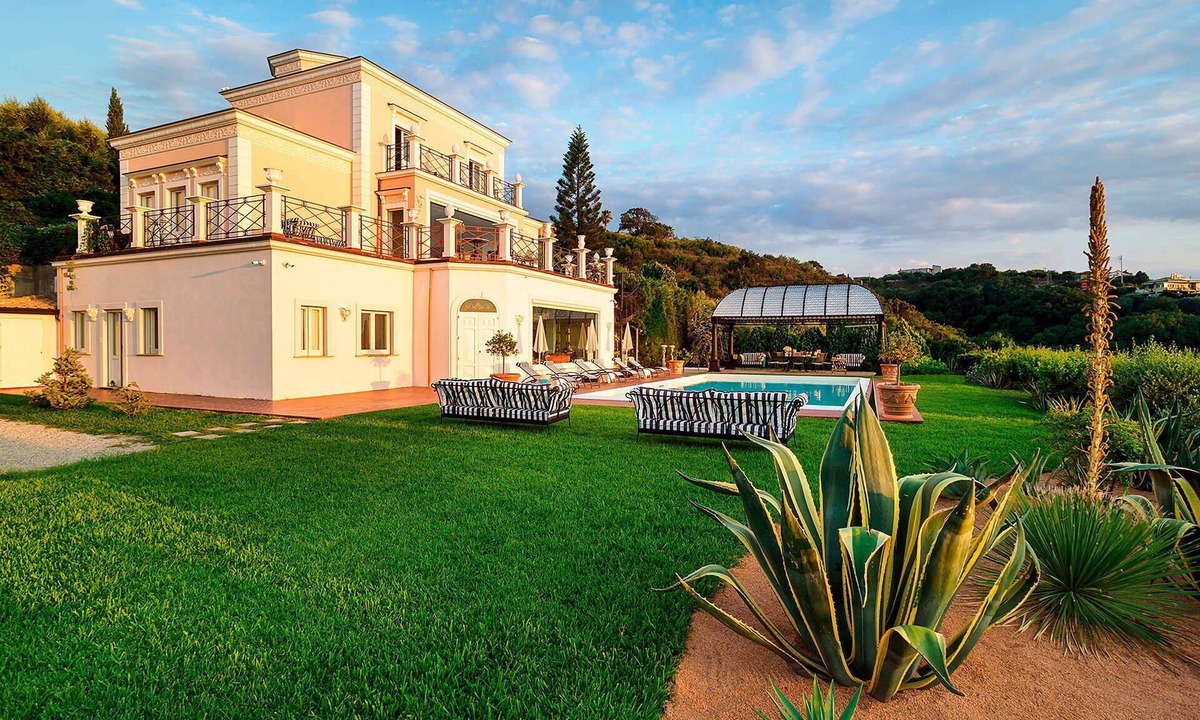 Capo d'Orlando Villa | Blue Star Villa with pool - My Rental Homes