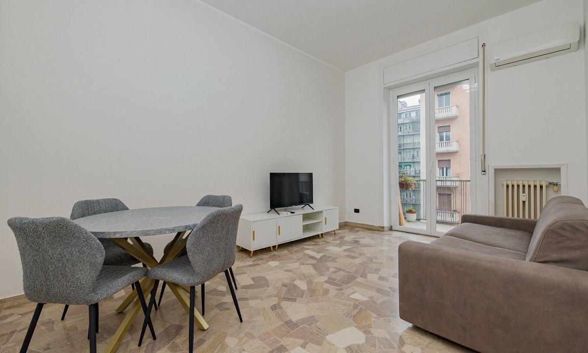 San Vittore Apartment | Bnbest Darsena Apartment 4 pax
