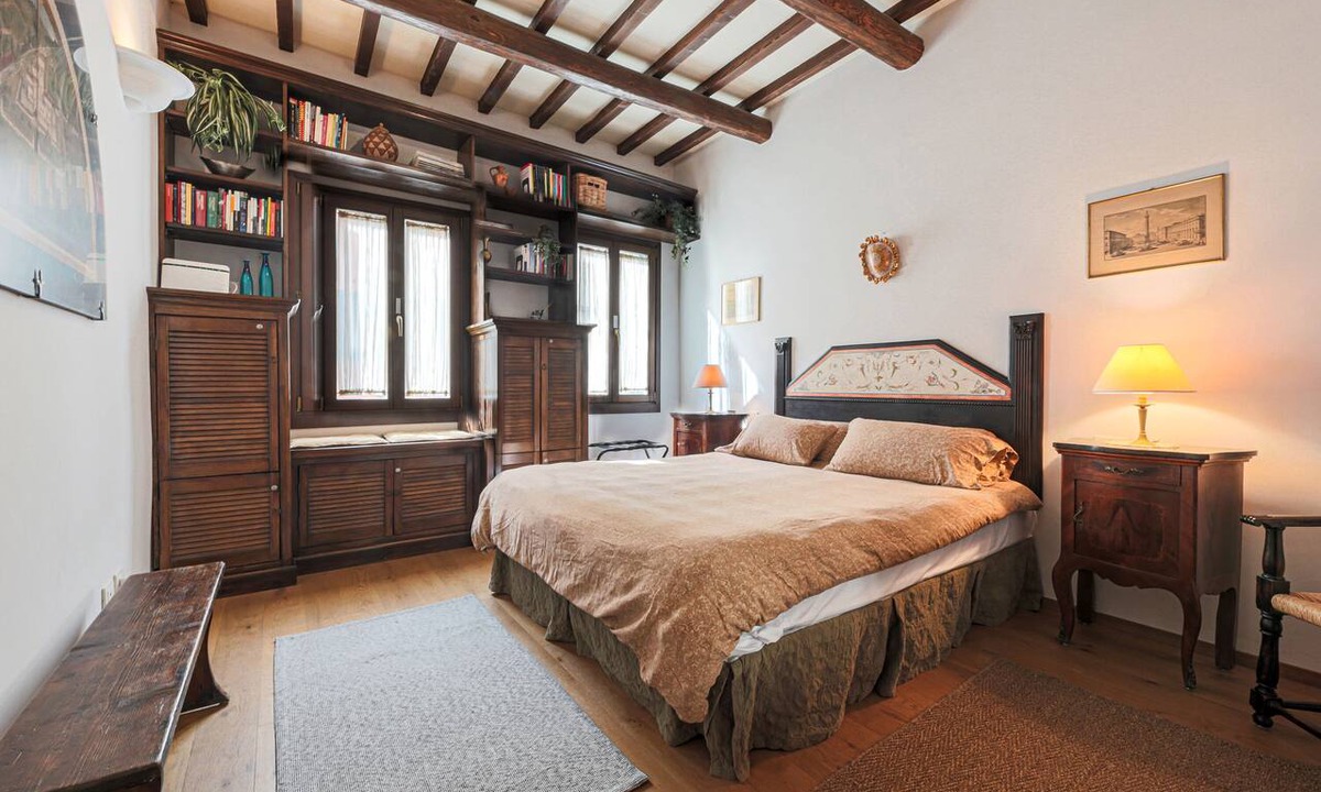 San Niccolo Apartment | Bright & Cozy Apartment in San Niccolò