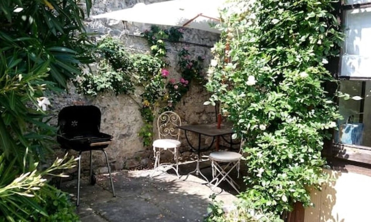 Tremezzo Apartment | Ca Balossa villa Balbianello Bellagio apartment ideal for couples or families