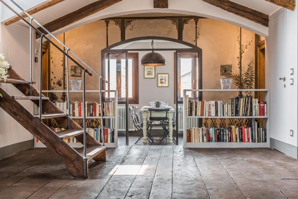 Castello Apartment | Ca' Del Pittore Terrace