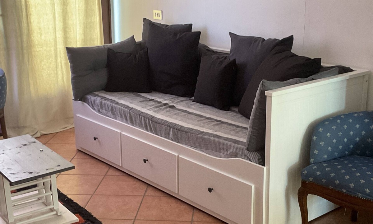 Vergiate Apartment | Ca' MATILDE APARTMENT IN THE GREEN