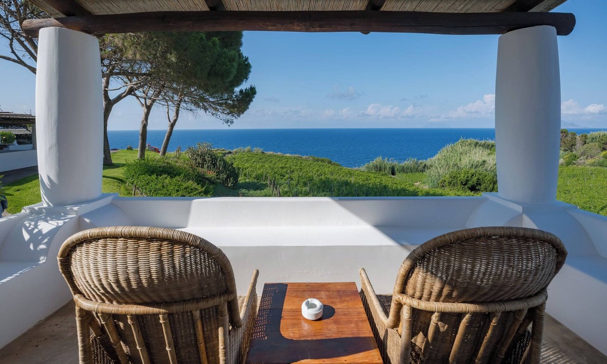Malfa Hotel | Capofaro Resort