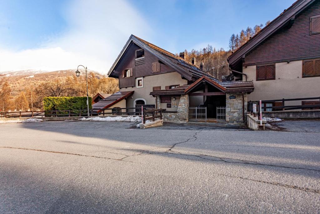 Bardonecchia Apartment | Casa Leonida