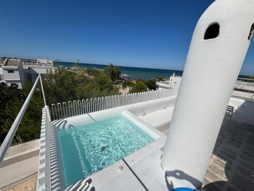 Specchiolla Apartment | Casa Mediterranea al mare, Jacuzzi, Torre Guaceto, Ostuni