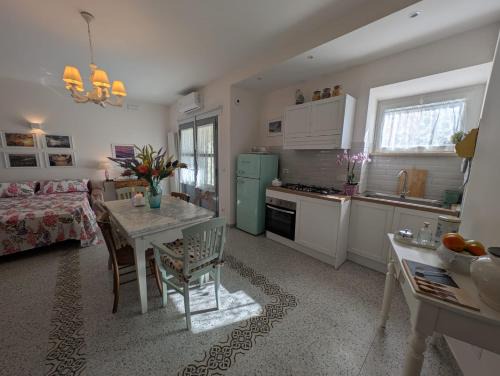 Marta Apartment | Casa Mita - accogliente monolocale nel cuore del paese