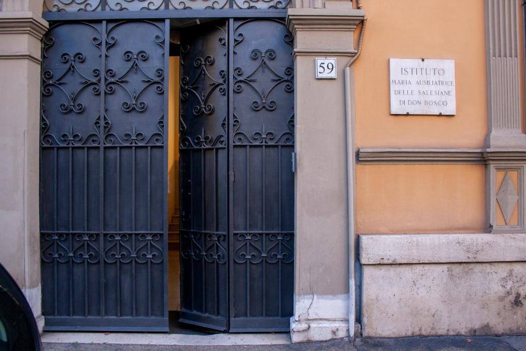 Rione XVIII Castro Pretorio Hotel | Casa per ferie Maria Ausiliatrice