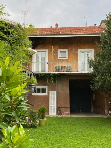 Borgomanero Apartment | Casa Sole