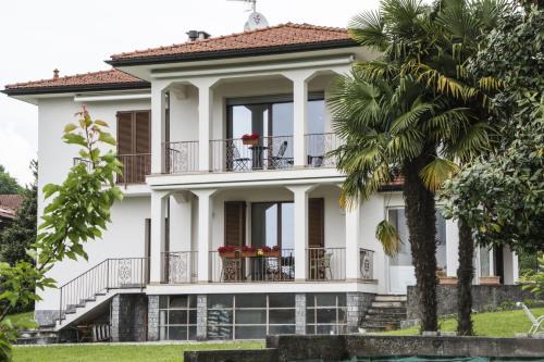 Brezzo di Bedero Apartment | Casa Sole