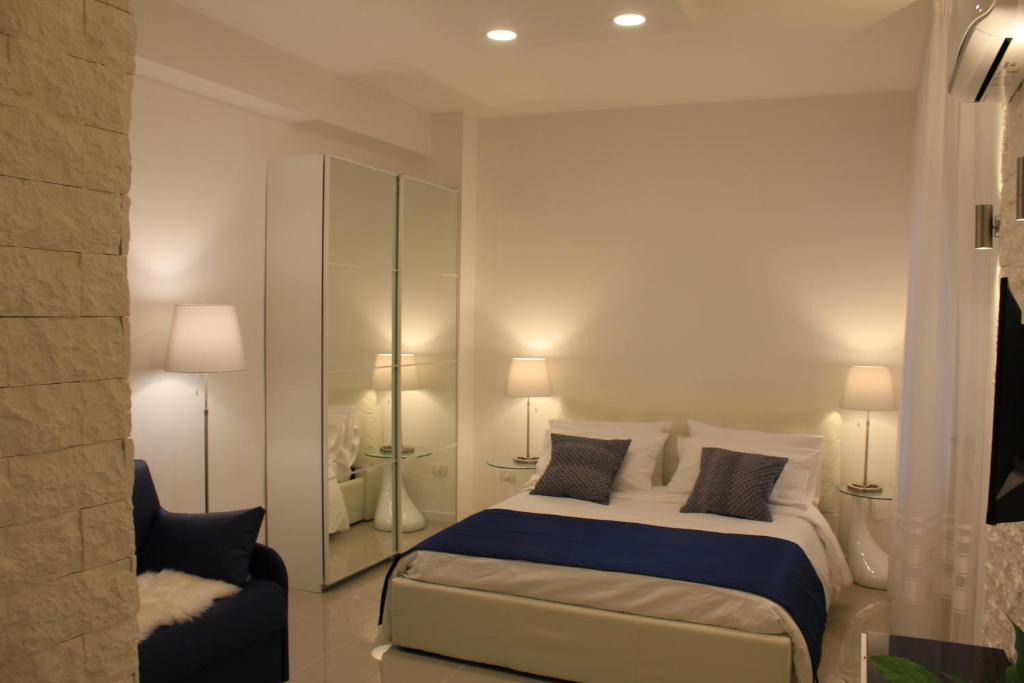 Fuorigrotta Bed & Breakfast | Casa Teresa Bed & Breakfast
