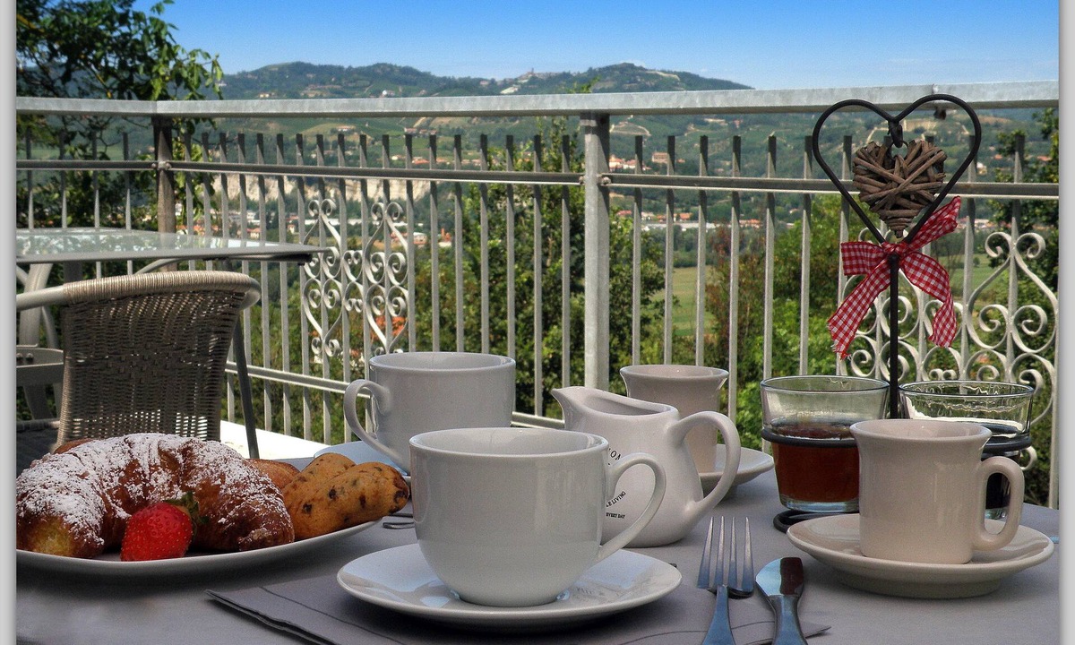 Melazzo Bed & Breakfast | Cascina Luvot