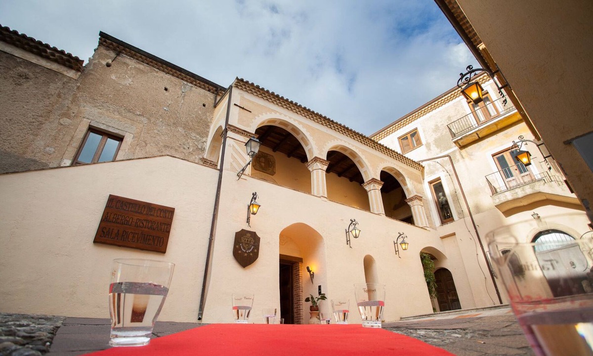 Altomonte Hotel | Castello di Altomonte