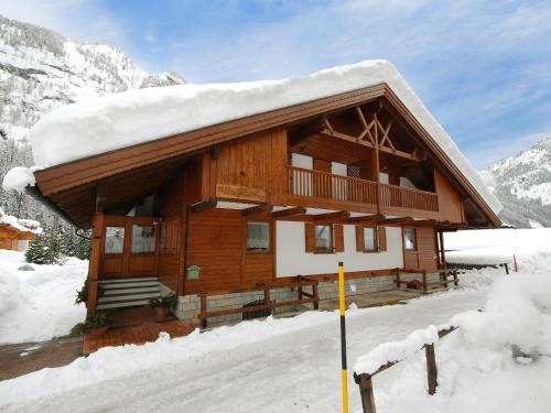 Penia Ski Chalet | Chalet Cesa Galadriel-3 by Interhome