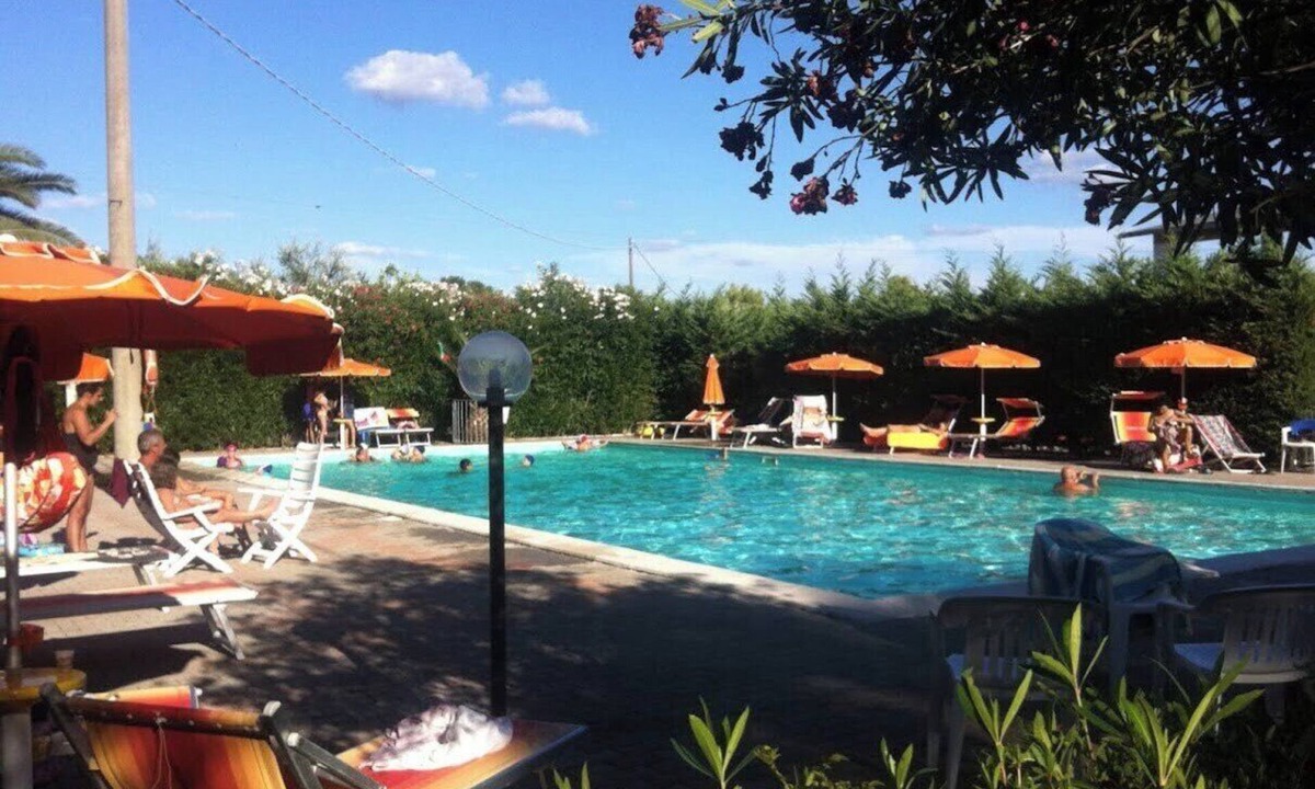 Foce Varano Condo | Chalet Viola Beach Village