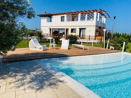 Nardo Apartment | Charming Apartment in Nardò with Shared Pool
