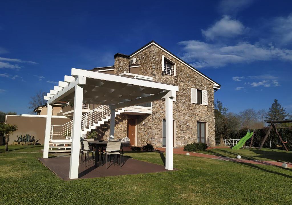 Galleno House | Chrisiola