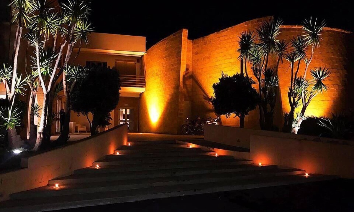 Melilli Hotel | Città Della Notte