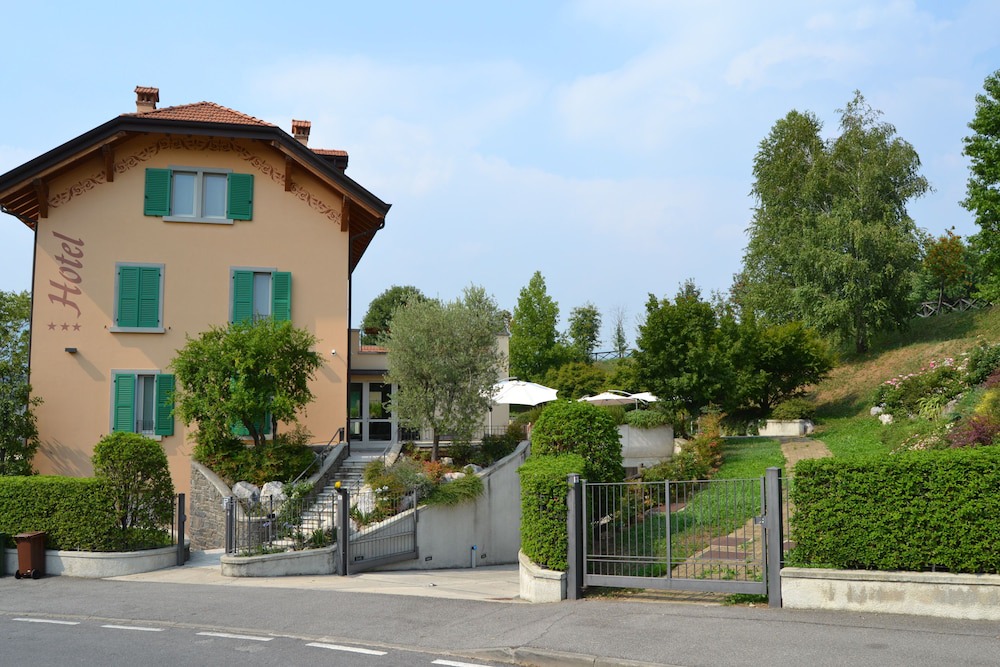 Valbrembo Hotel | Cornelle Hotel